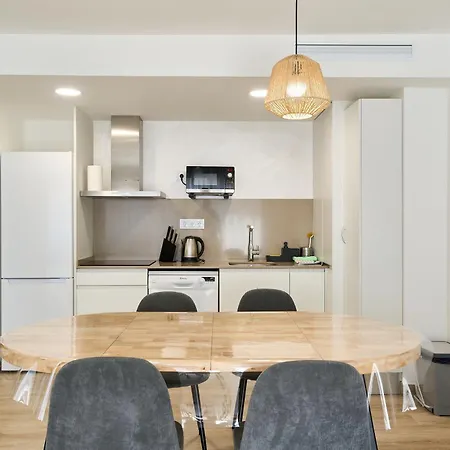 아파트 Tr3sor Homes 칼레라