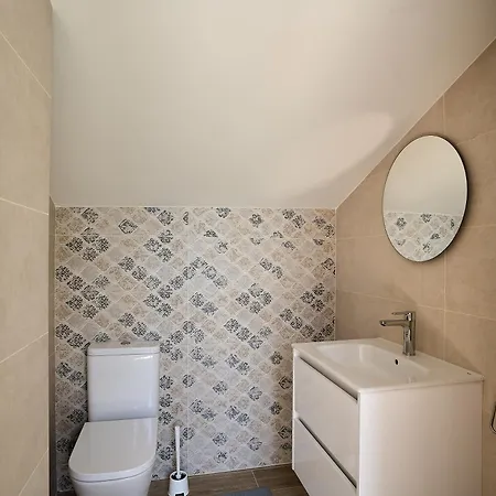 Tr3sor Homes Apartman *